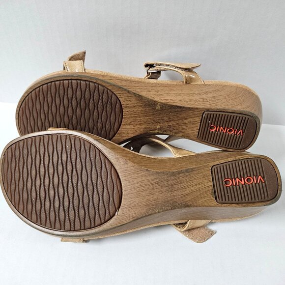 Vionic Womens 9 Maggie Tan Studded Wedge Patent Leather Sandals - Picture 7 of 7